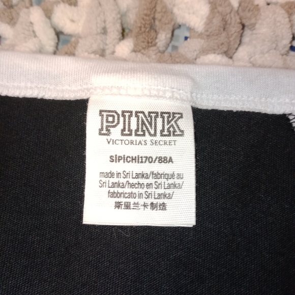 Victoria secret pink shirt - Picture 3 of 4